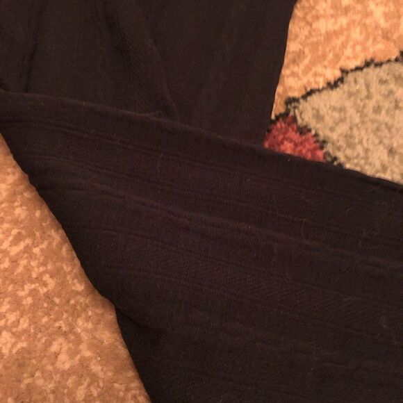 Black textured tight like leggings - Picture 6 of 6